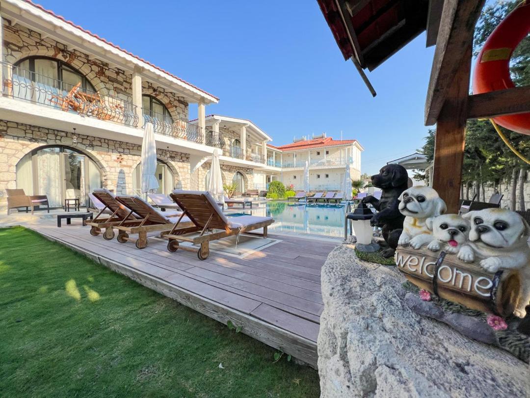 Gonulhan Hotel Alaçatı Extérieur photo